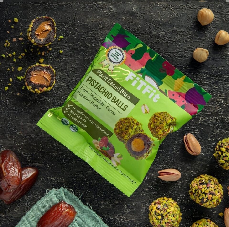 FitFit Antep Fıstıklı ve Fıstık Ezmesi Dolgulu Hurmalı Meyve Topları Glutensiz Doğal Atıştırmalık 36GR X 15 ADET