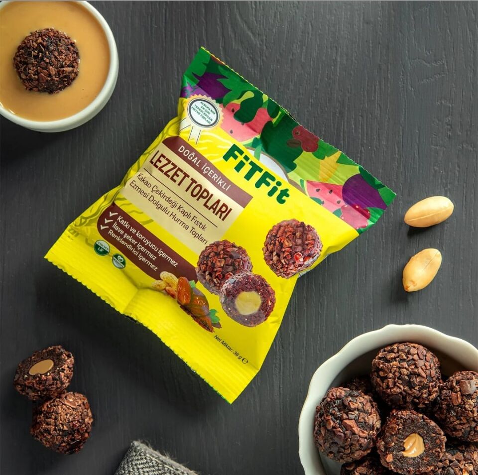 FitFit Kakao Çekirdeği Kaplı Fıstık Ezmesi Dolgulu Hurma Meyve Topları Glutensiz Doğal Atıştırmalık 36gr X 15 ADET