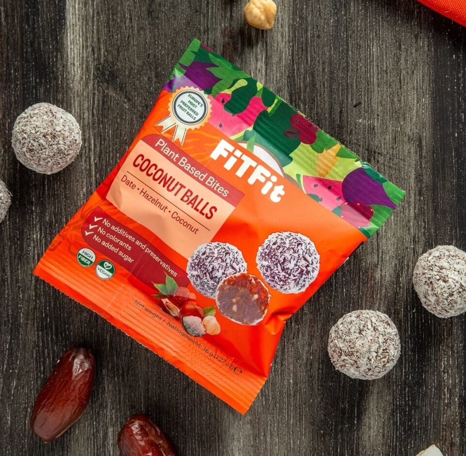 FitFit Hindistan Cevizi Kaplı Hurma Fındık Meyve Topları Glutensiz Doğal Atıştırmalık 36gr X 15 ADET