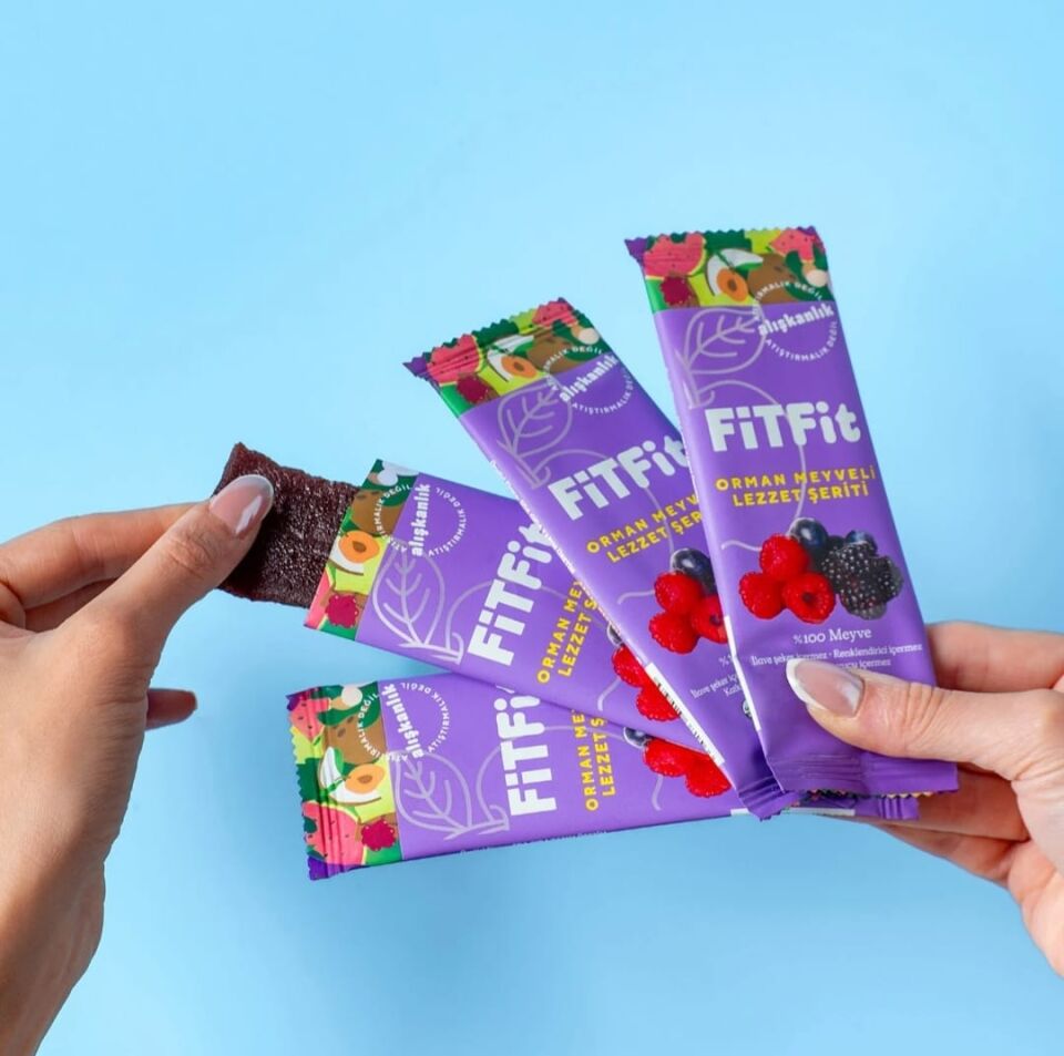 FitFit Orman Meyveli Pestil Glutensiz ve Doğal Meyve Atıştırmalığı 14GR X 12 ADET